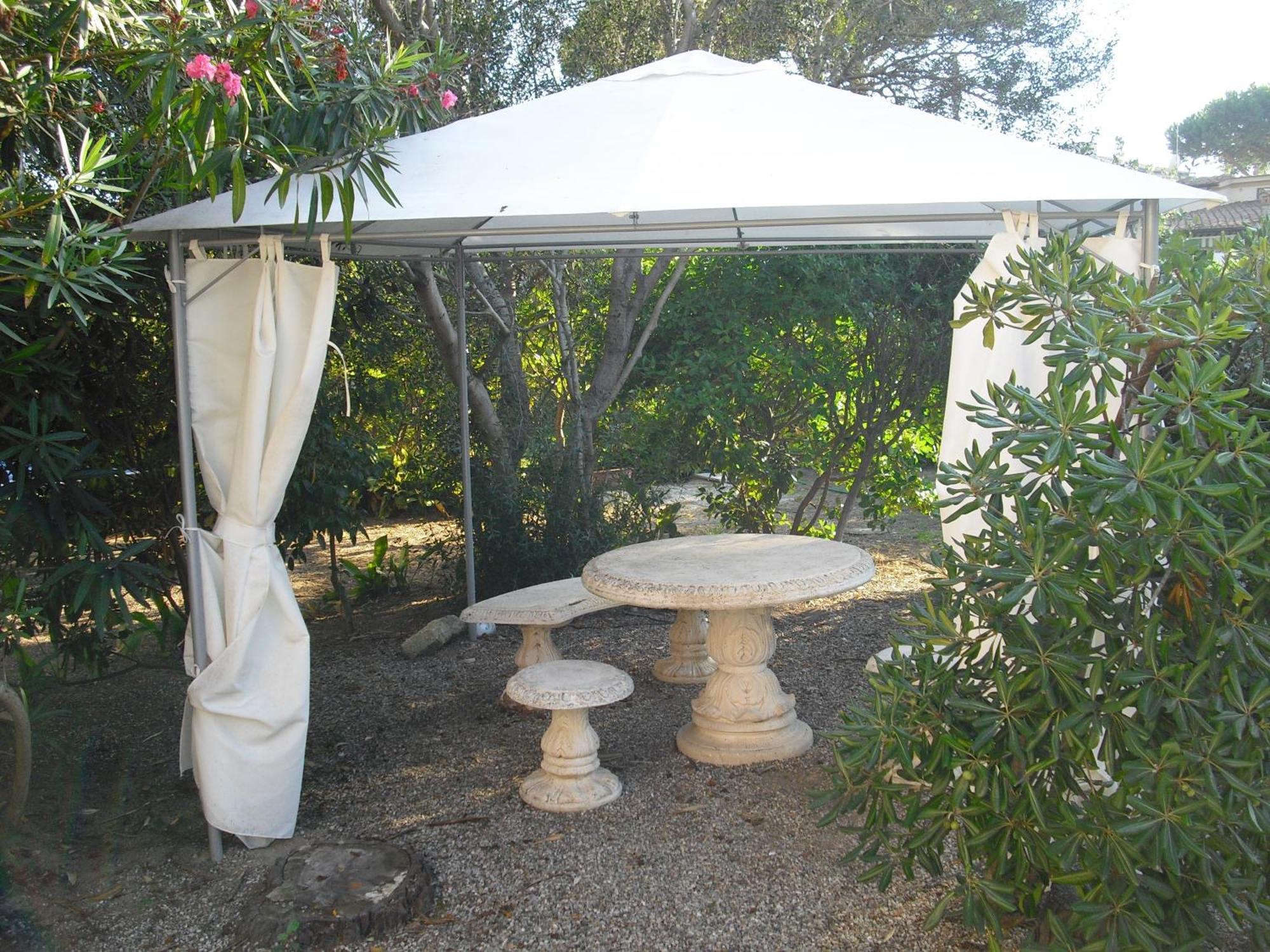 Hotel Garden Tirrenia Exterior foto