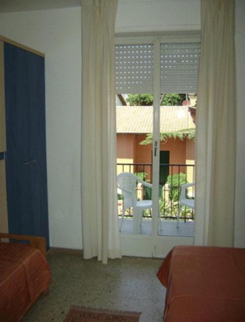 Hotel Garden Tirrenia Exterior foto