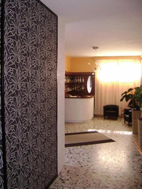 Hotel Garden Tirrenia Exterior foto