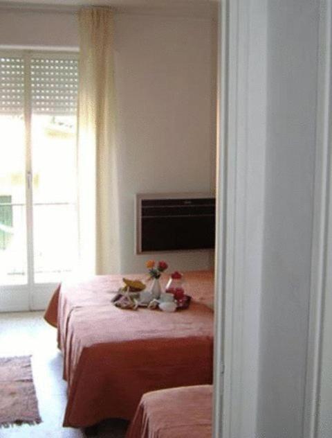 Hotel Garden Tirrenia Quarto foto